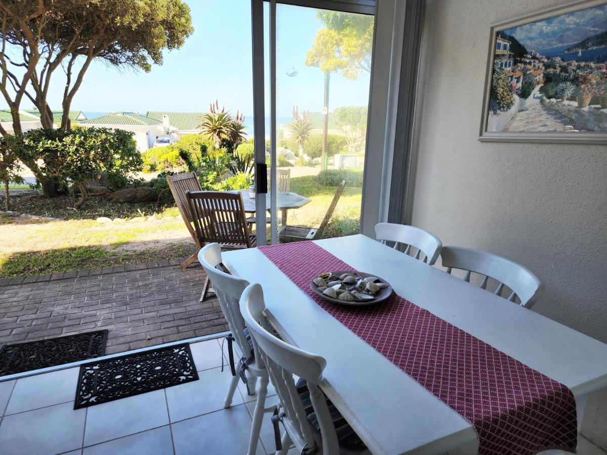 The Potting Shed Self Catering Appartement Hermanus Buitenkant foto