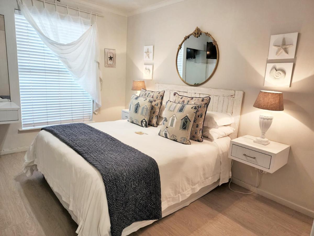 The Potting Shed Self Catering Appartement Hermanus Buitenkant foto