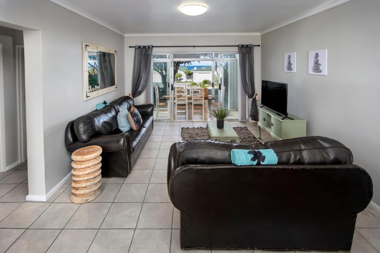 The Potting Shed Self Catering Appartement Hermanus Buitenkant foto
