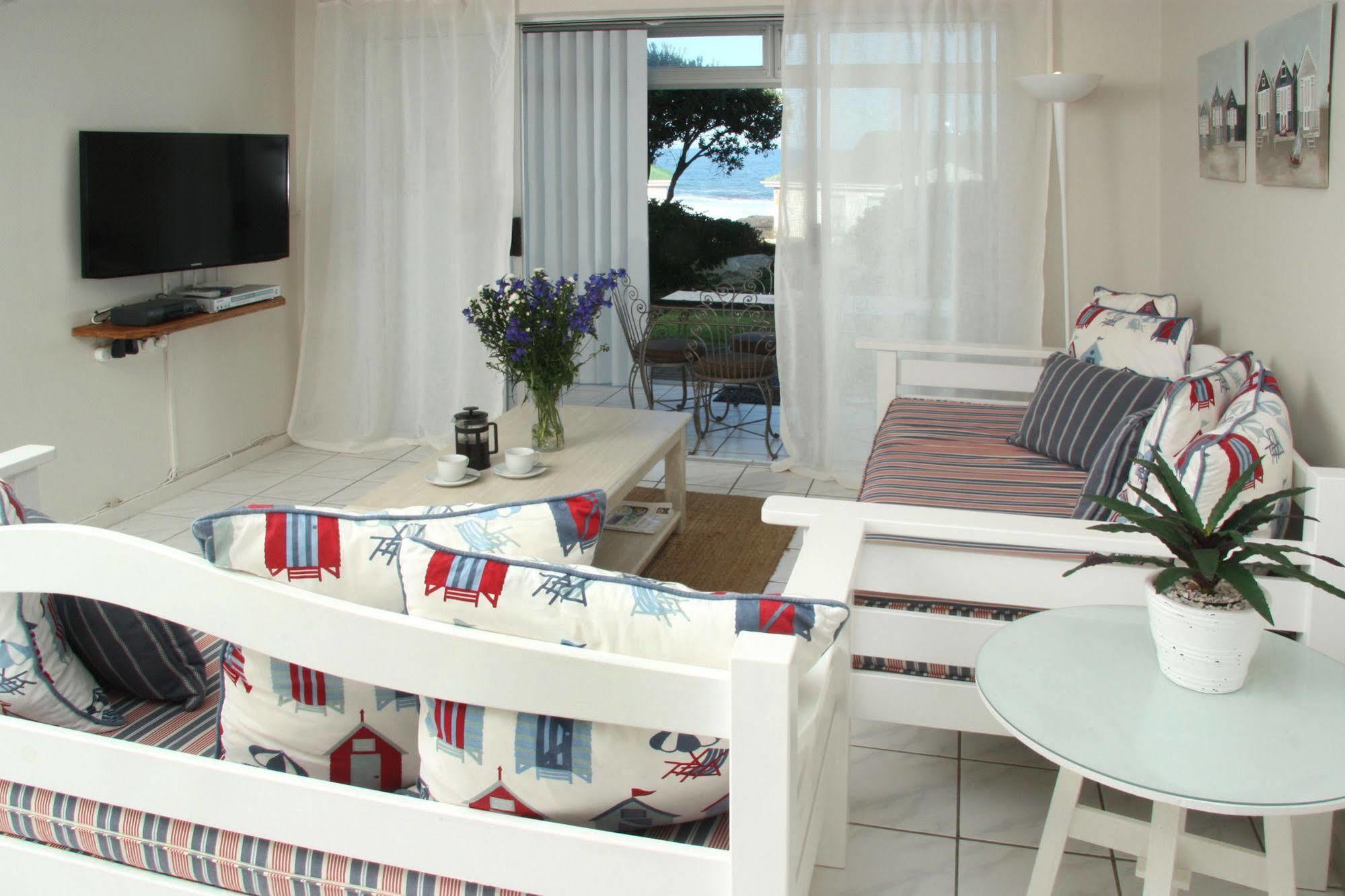 The Potting Shed Self Catering Appartement Hermanus Buitenkant foto