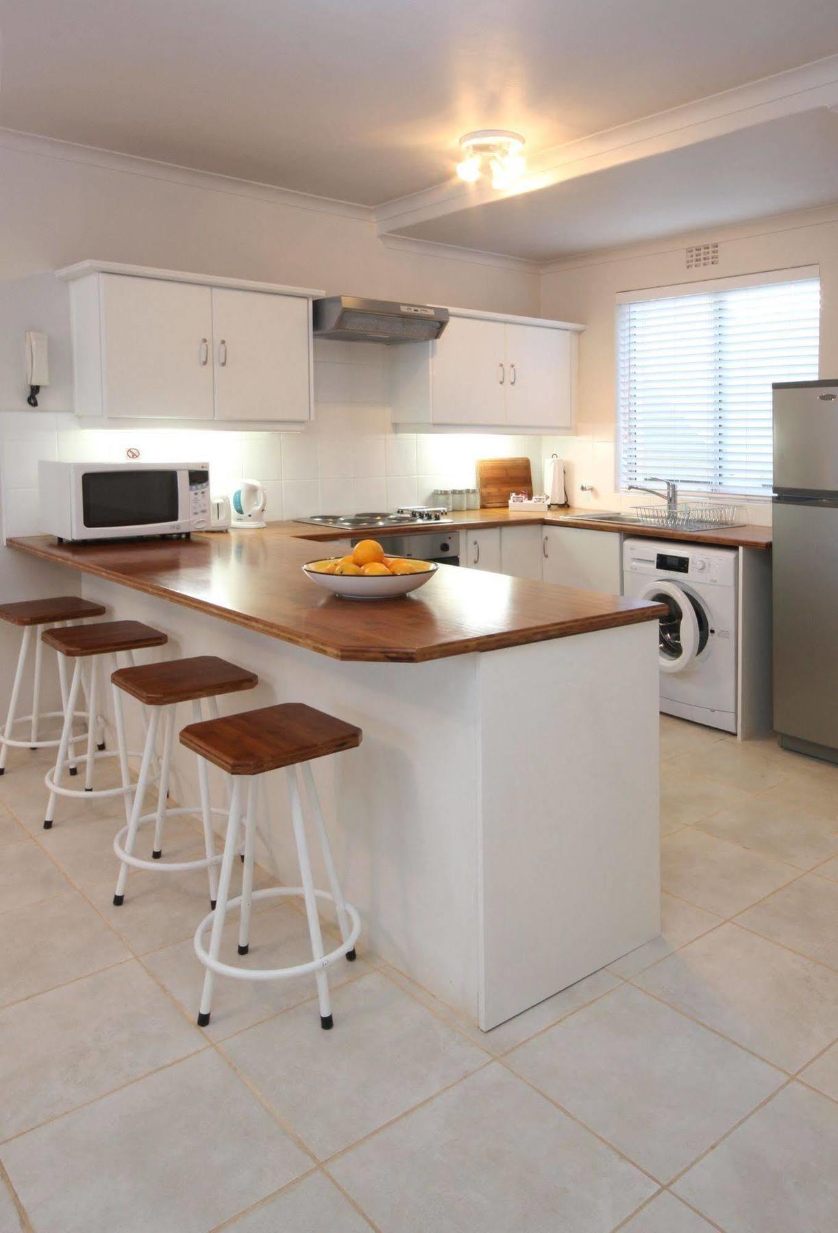 The Potting Shed Self Catering Appartement Hermanus Buitenkant foto